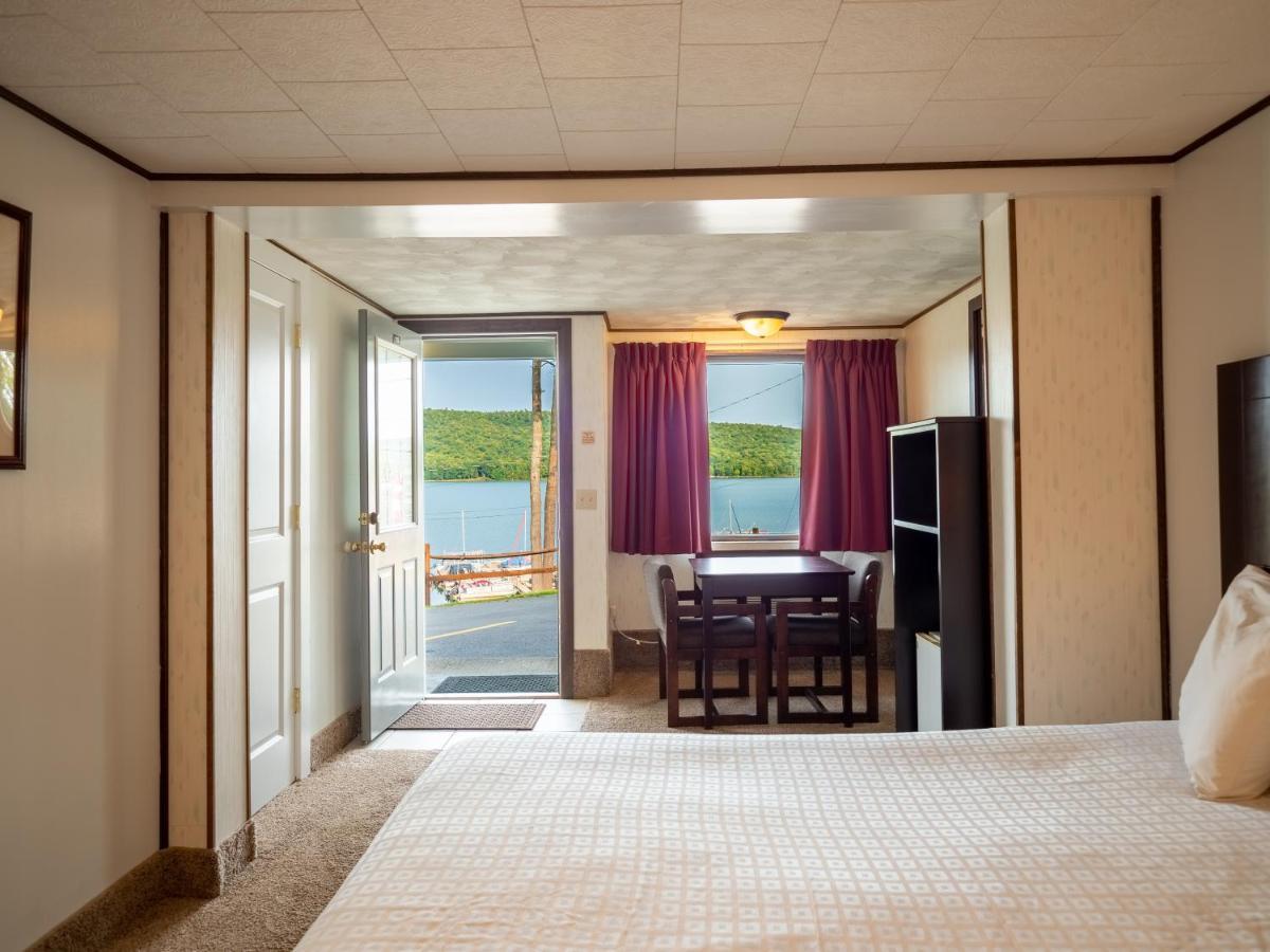 Lake 'N Pines Motel Cooperstown Extérieur photo