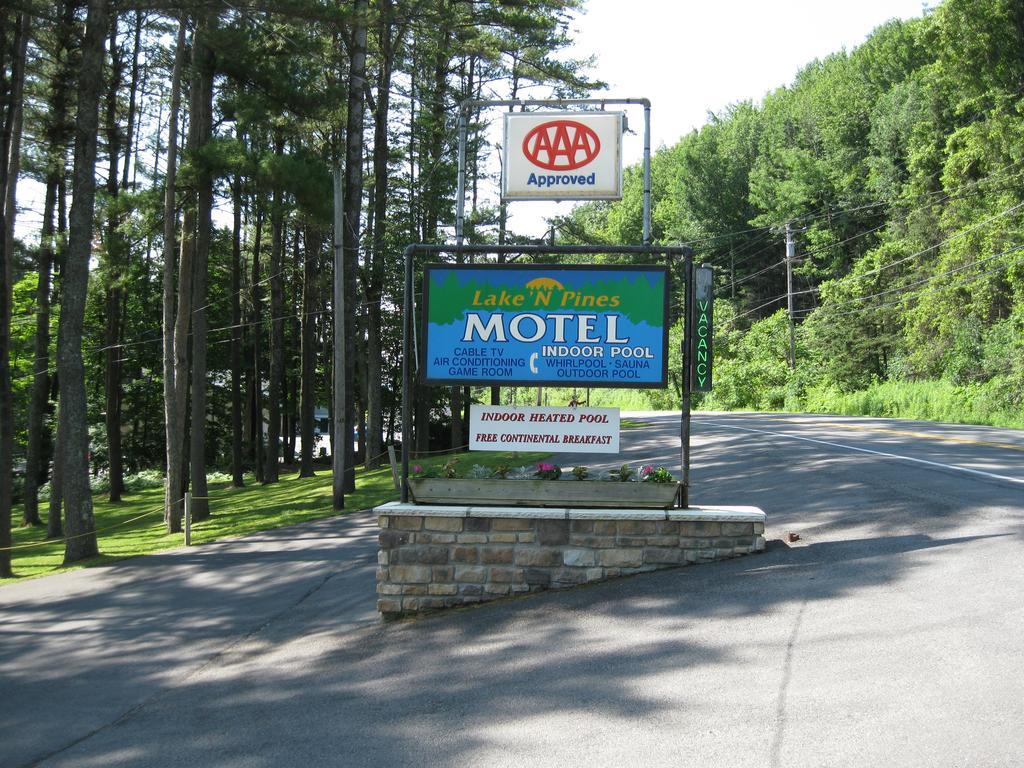 Lake 'N Pines Motel Cooperstown Extérieur photo