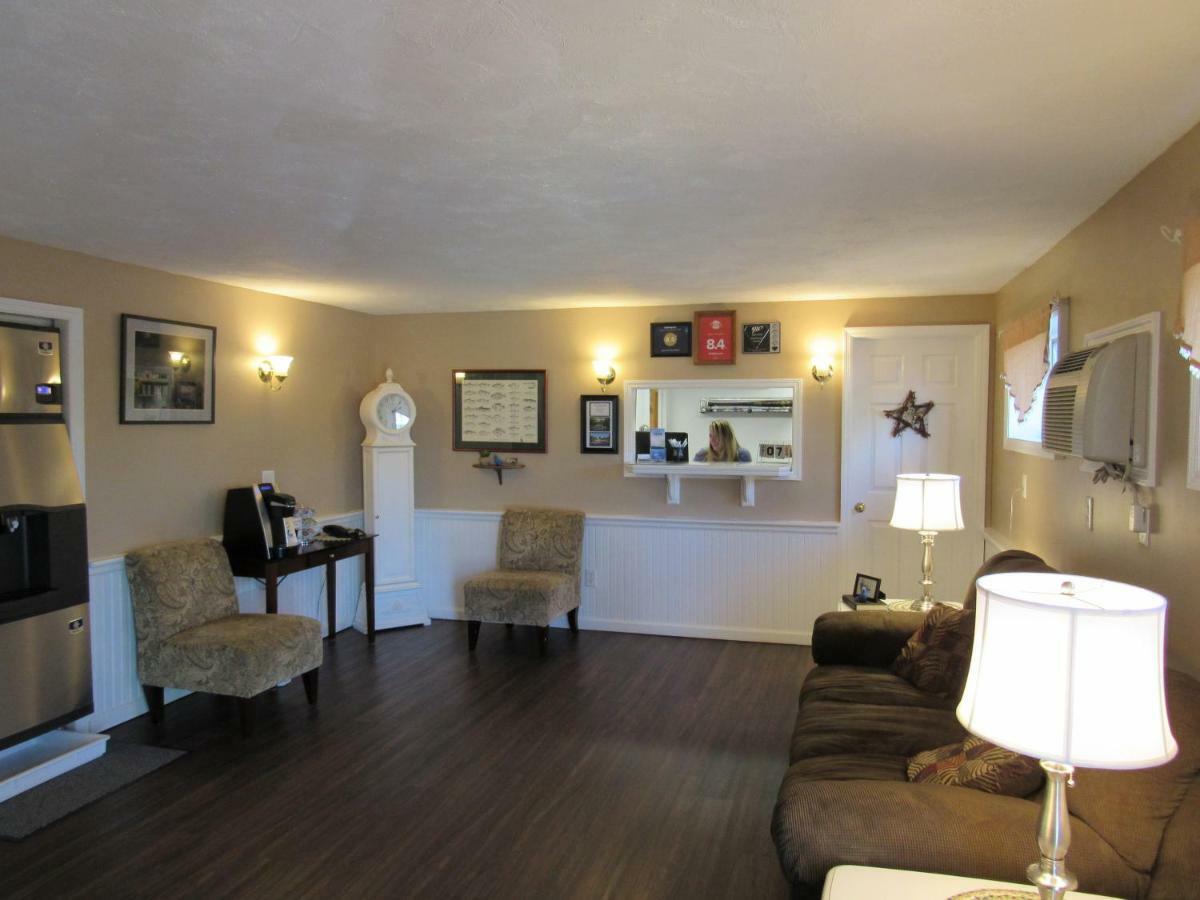 Lake 'N Pines Motel Cooperstown Extérieur photo